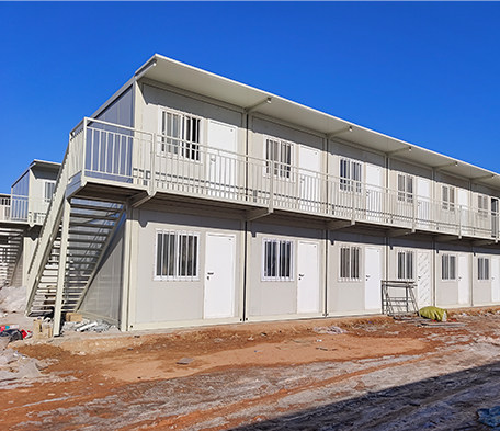 บ้านคอนเทนเนอร์แบบแพ็คแบน